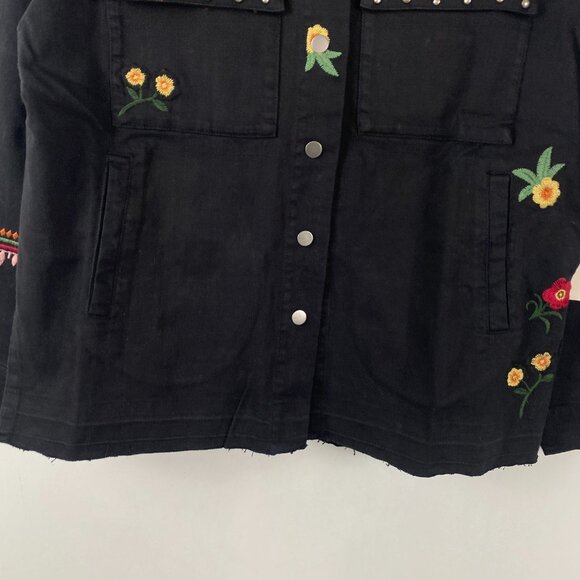 Billy T Floral Embroidered Denim Snap Jacket Size Medium Black Studded - Picture 3 of 9